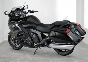 2017 BMW Bagger model